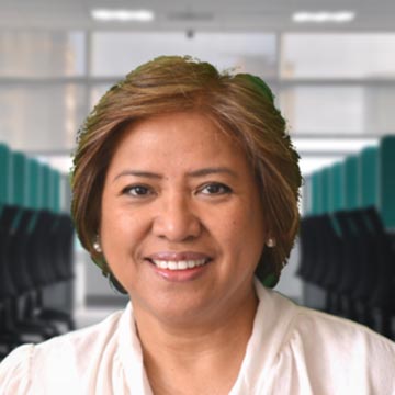 Dr. Elsa Cruz